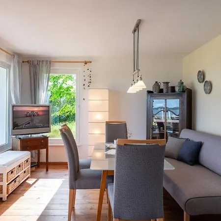 Haus Am Huegel Apartment Gross Zicker