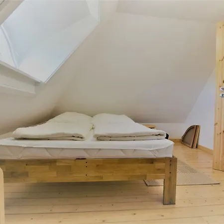 Haus Am Huegel Apartment Gross Zicker